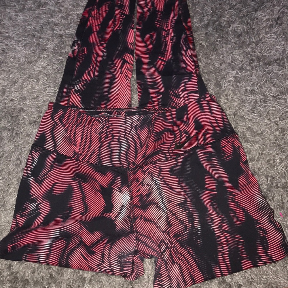 Amazing Nike running pants